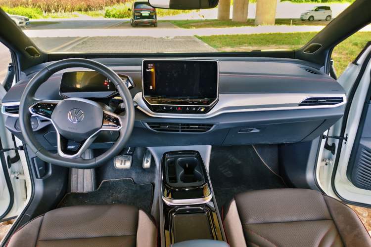 Used Volkswagen ID.4 CROZZ 2024 PRIME Interior 5