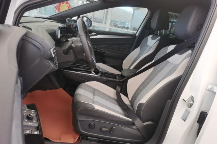 Used Volkswagen ID.4 CROZZ 2024 Pure Edition Limited Edition Left Front Seat