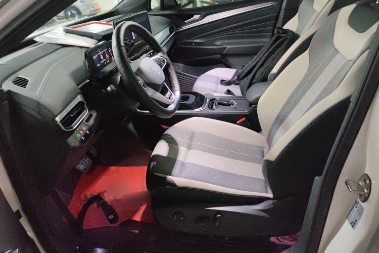 Used Volkswagen ID.4 CROZZ 2024 Pure Edition Limited Edition Left Front Seat