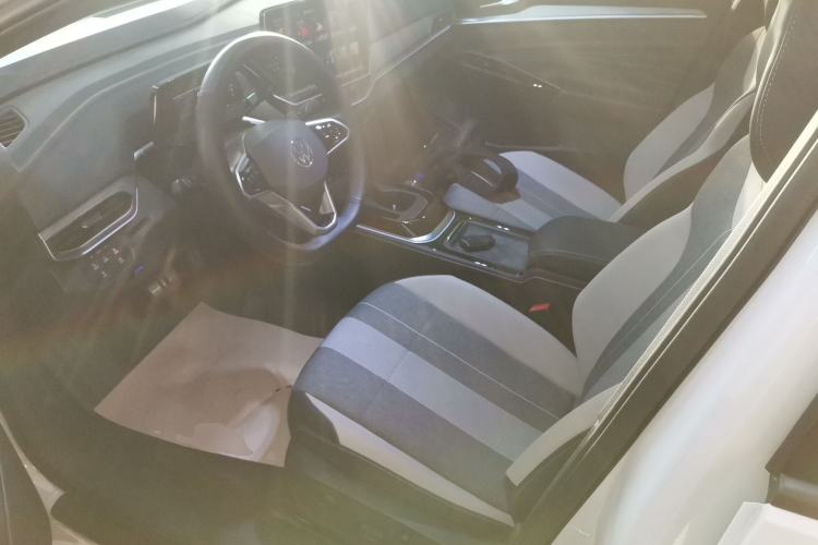 Used Volkswagen ID.4 CROZZ 2024 Pure Edition Limited Edition Left Front Seat