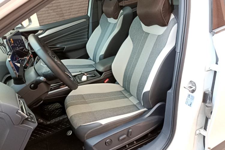 Used Volkswagen ID.4 CROZZ 2024 Pure Edition Limited Edition Left Front Seat