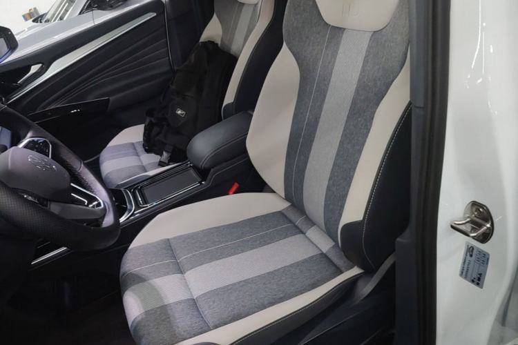 Used Volkswagen ID.4 CROZZ 2024 Pure Edition Limited Edition Left Front Seat