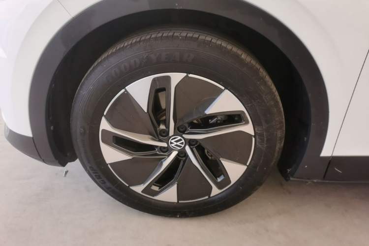 Used Volkswagen ID.4 CROZZ 2024 Pure Edition Limited Edition Left Front Wheel Hub