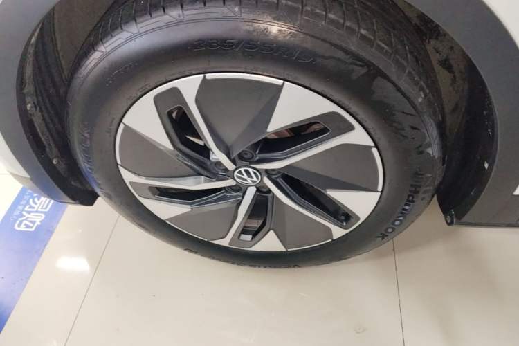 Used Volkswagen ID.4 CROZZ 2024 Pure Edition Limited Edition Left Front Wheel Hub