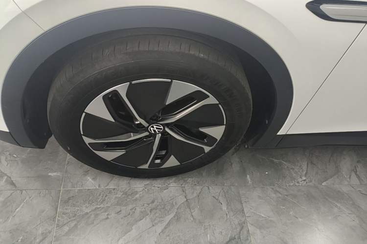 Used Volkswagen ID.4 CROZZ 2024 Pure Edition Limited Edition Left Front Wheel Hub