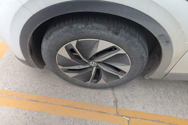 Used Volkswagen ID.4 CROZZ 2024 Pure Edition Limited Edition Left Front Wheel Hub