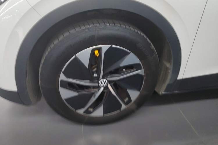 Used Volkswagen ID.4 CROZZ 2024 Pure Edition Limited Edition Left Front Wheel Hub