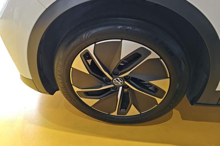 Used Volkswagen ID.4 CROZZ 2024 Pure Edition Limited Edition Left Front Wheel Hub