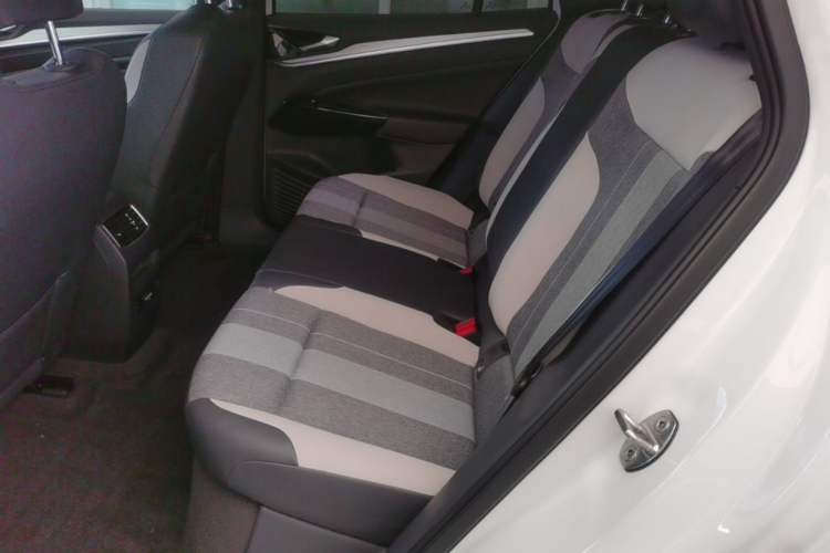 Used Volkswagen ID.4 CROZZ 2024 Pure Edition Limited Edition Left Rear Seat