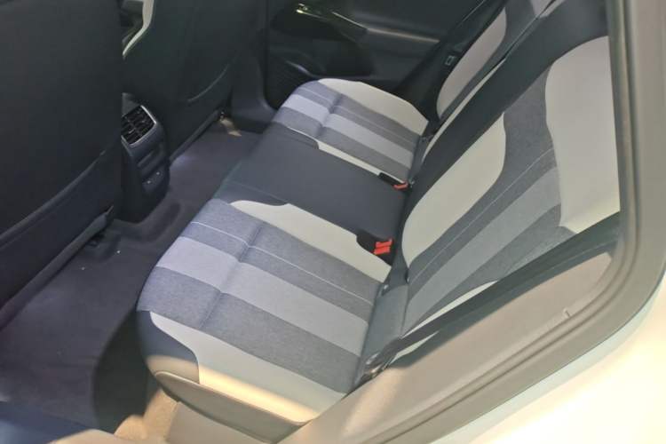 Used Volkswagen ID.4 CROZZ 2024 Pure Edition Limited Edition Left Rear Seat
