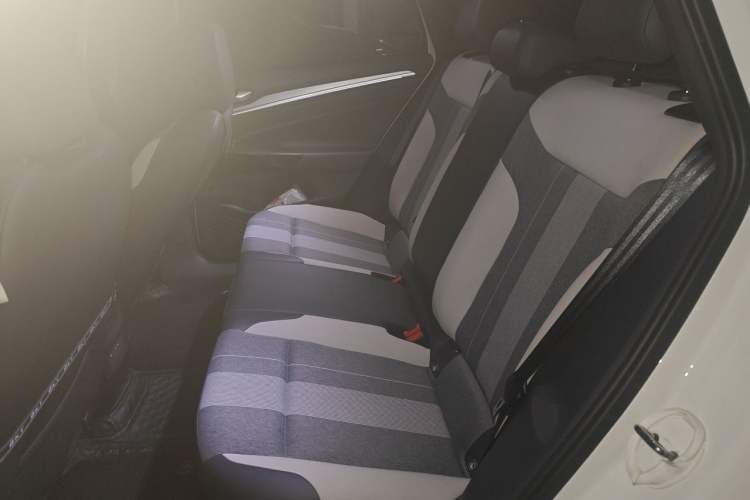 Used Volkswagen ID.4 CROZZ 2024 Pure Edition Limited Edition Left Rear Seat