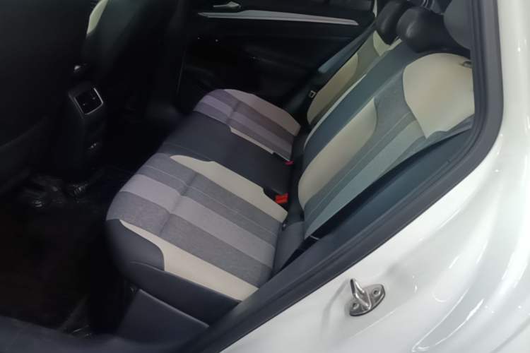 Used Volkswagen ID.4 CROZZ 2024 Pure Edition Limited Edition Left Rear Seat