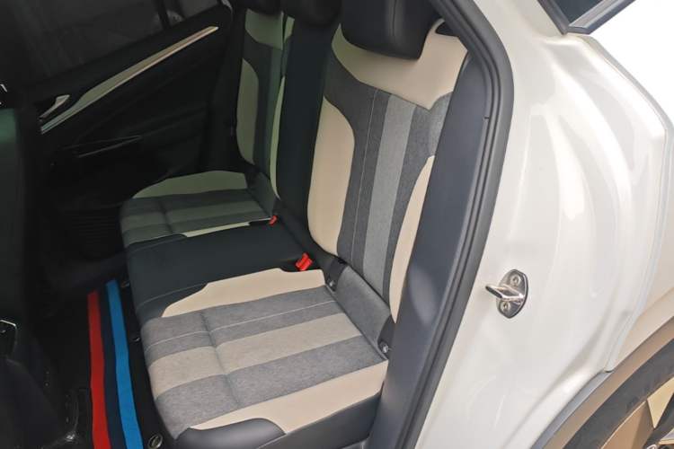 Used Volkswagen ID.4 CROZZ 2024 Pure Edition Limited Edition Left Rear Seat