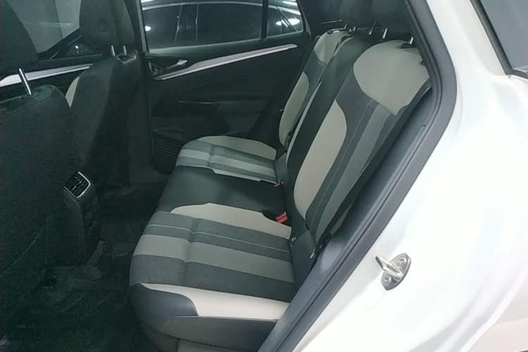Used Volkswagen ID.4 CROZZ 2024 Pure Edition Limited Edition Left Rear Seat