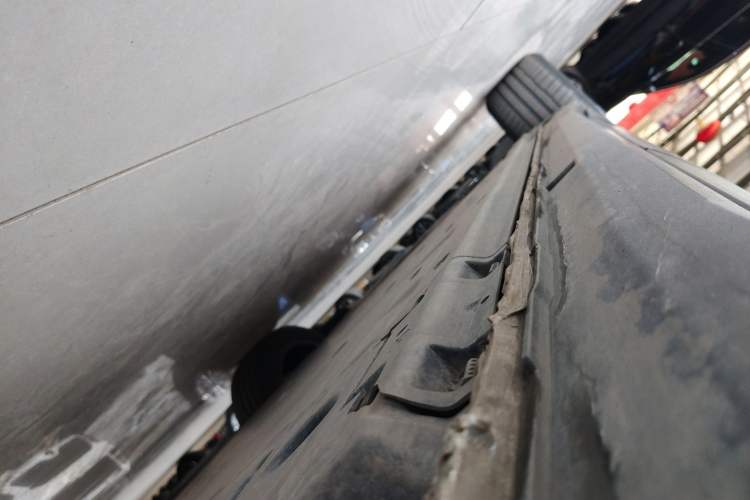 Used Volkswagen ID.4 CROZZ 2024 Pure Edition Limited Edition Left Side Sill