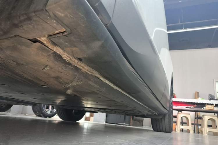 Used Volkswagen ID.4 CROZZ 2024 Pure Edition Limited Edition Left Side Sill