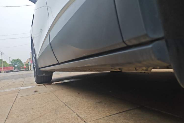 Used Volkswagen ID.4 CROZZ 2024 Pure Edition Limited Edition Left Side Sill