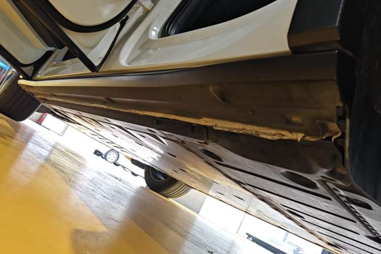 Used Volkswagen ID.4 CROZZ 2024 Pure Edition Limited Edition Left Side Sill