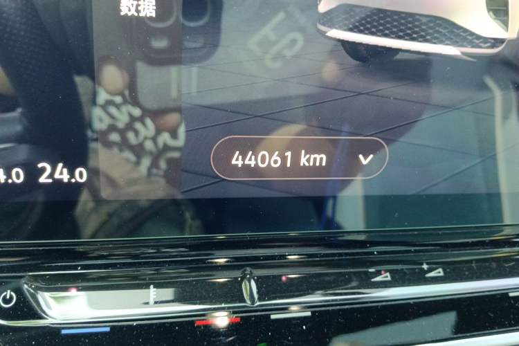 Used Volkswagen ID.4 CROZZ 2024 Pure Edition Limited Edition Odometer Close Up