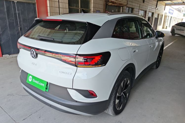 Used Volkswagen ID.4 CROZZ 2024 Pure Edition Limited Edition Rear Right 45 Deg