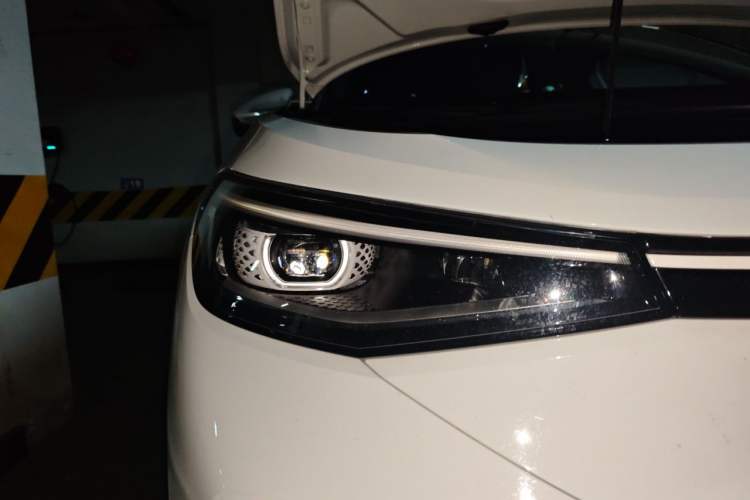 Used Volkswagen ID.4 CROZZ 2024 Pure Edition Limited Edition Right Front Headlight