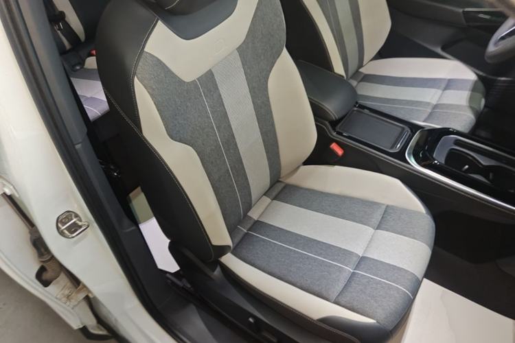 Used Volkswagen ID.4 CROZZ 2024 Pure Edition Limited Edition Right Front Seat