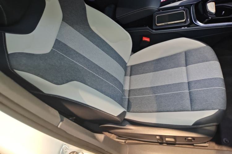 Used Volkswagen ID.4 CROZZ 2024 Pure Edition Limited Edition Right Front Seat