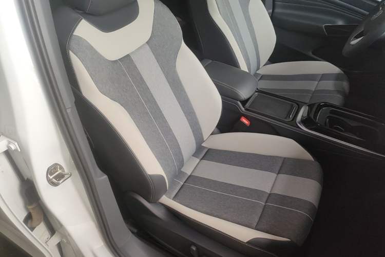 Used Volkswagen ID.4 CROZZ 2024 Pure Edition Limited Edition Right Front Seat