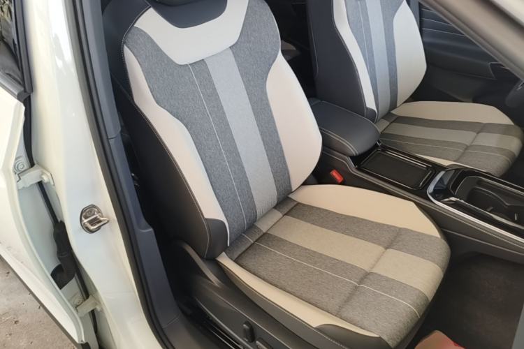 Used Volkswagen ID.4 CROZZ 2024 Pure Edition Limited Edition Right Front Seat