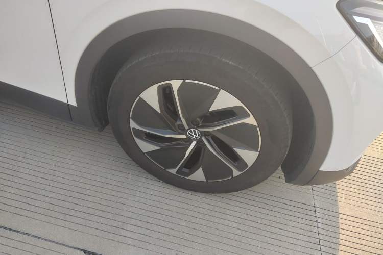 Used Volkswagen ID.4 CROZZ 2024 Pure Edition Limited Edition Right Front Wheel Hub