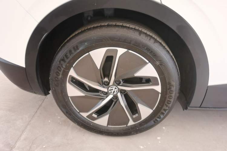 Used Volkswagen ID.4 CROZZ 2024 Pure Edition Limited Edition Right Rear Wheel Hub