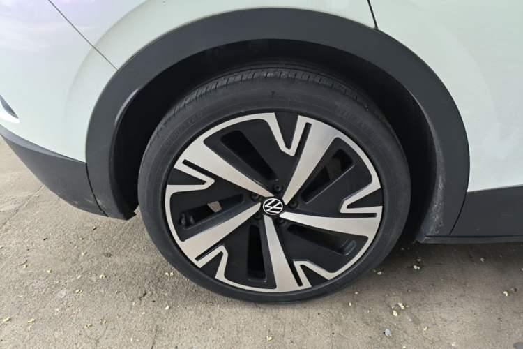 Used Volkswagen ID.4 CROZZ 2024 Pure Edition Limited Edition Right Rear Wheel Hub