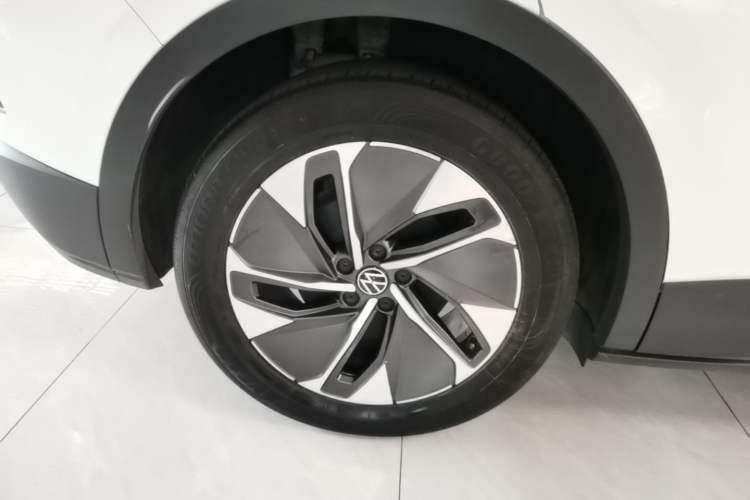 Used Volkswagen ID.4 CROZZ 2024 Pure Edition Limited Edition Right Rear Wheel Hub