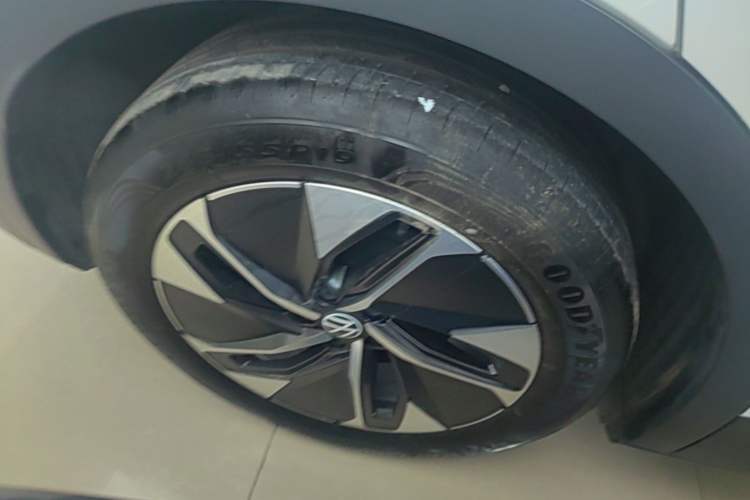 Used Volkswagen ID.4 CROZZ 2024 Pure Edition Limited Edition Right Rear Wheel Hub