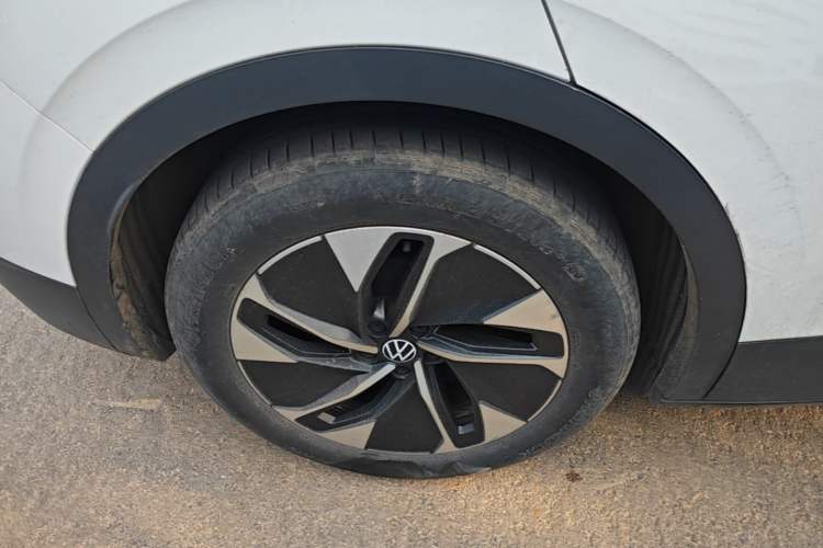 Used Volkswagen ID.4 CROZZ 2024 Pure Edition Limited Edition Right Rear Wheel Hub