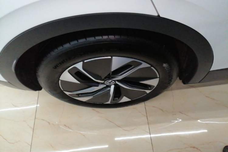 Used Volkswagen ID.4 CROZZ 2024 Pure Edition Limited Edition Right Rear Wheel Hub