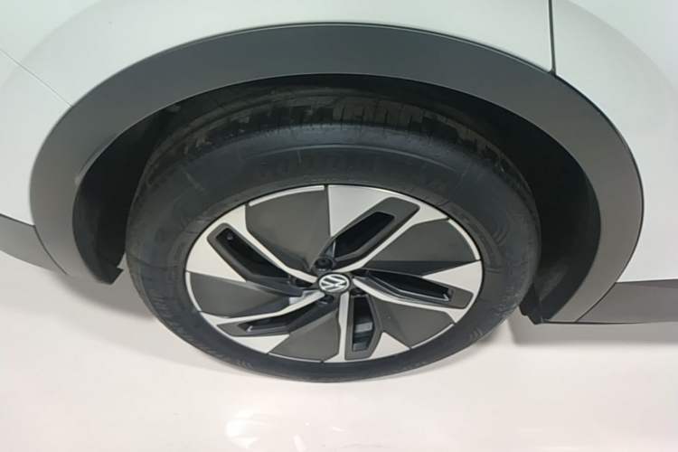 Used Volkswagen ID.4 CROZZ 2024 Pure Edition Limited Edition Right Rear Wheel Hub