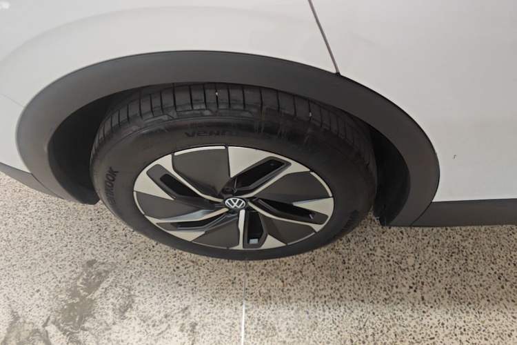Used Volkswagen ID.4 CROZZ 2024 Pure Edition Limited Edition Right Rear Wheel Hub