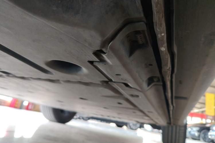 Used Volkswagen ID.4 CROZZ 2024 Pure Edition Limited Edition Right Side Sill