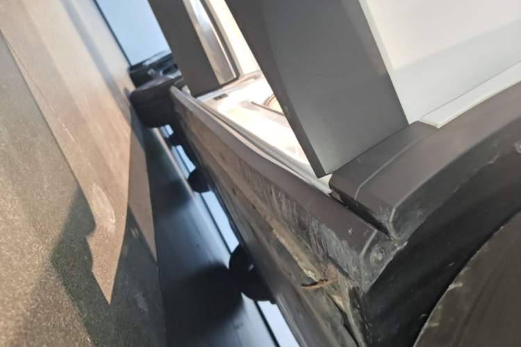 Used Volkswagen ID.4 CROZZ 2024 Pure Edition Limited Edition Right Side Sill