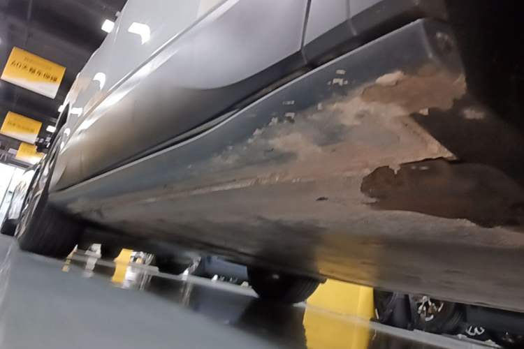 Used Volkswagen ID.4 CROZZ 2024 Pure Edition Limited Edition Right Side Sill