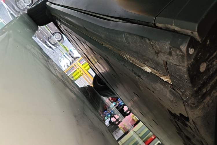 Used Volkswagen ID.4 CROZZ 2024 Pure Edition Limited Edition Right Side Sill