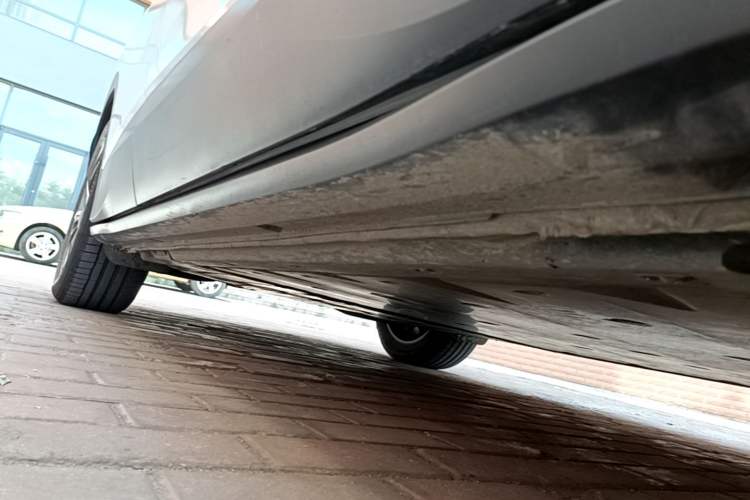 Used Volkswagen ID.4 CROZZ 2024 Pure Edition Limited Edition Right Side Sill