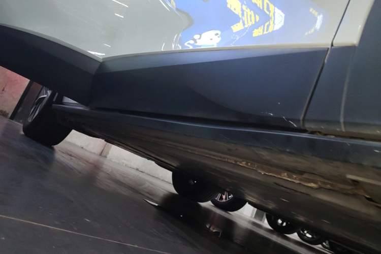 Used Volkswagen ID.4 CROZZ 2024 Pure Edition Limited Edition Right Side Sill