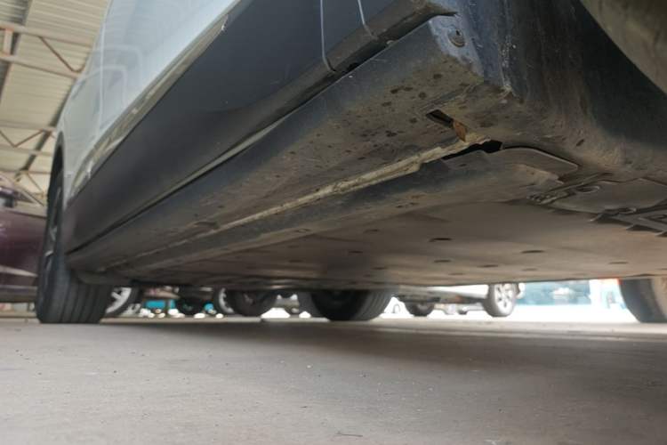 Used Volkswagen ID.4 CROZZ 2024 Pure Edition Limited Edition Right Side Sill