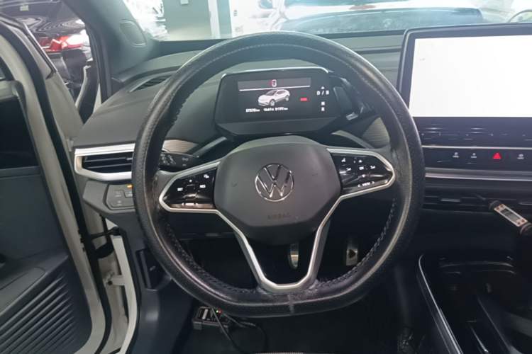 Used Volkswagen ID.4 CROZZ 2024 Pure Edition Limited Edition Steering Wheel
