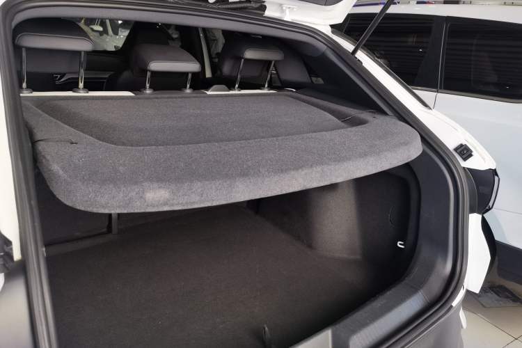 Used Volkswagen ID.4 CROZZ 2024 Pure Edition Limited Edition Trunk