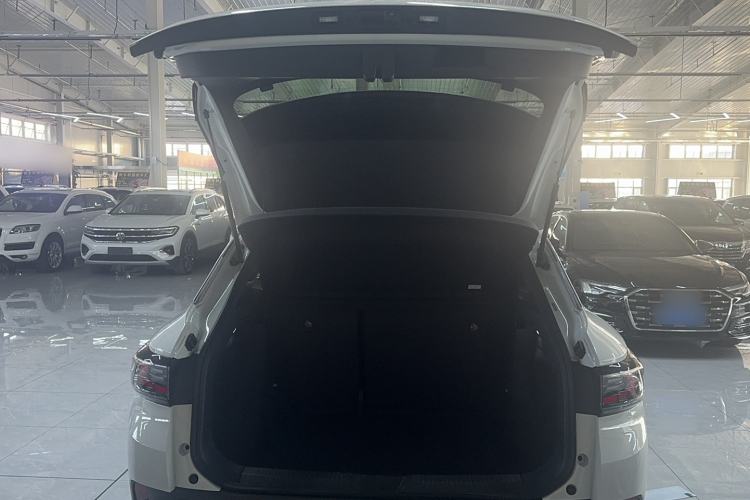 Used Volkswagen ID.4 CROZZ 2024 Pure Edition Limited Edition Trunk