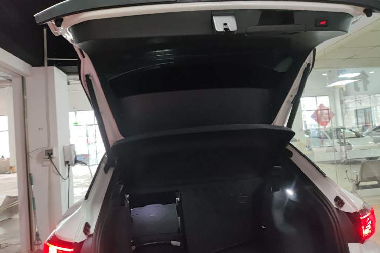 Used Volkswagen ID.4 CROZZ 2024 Pure Edition Limited Edition Trunk