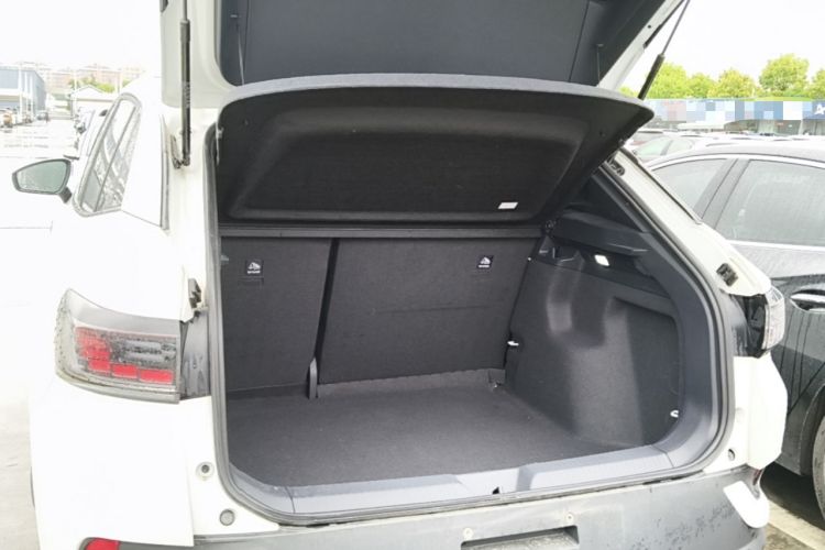 Used Volkswagen ID.4 CROZZ 2024 Pure Edition Limited Edition Trunk